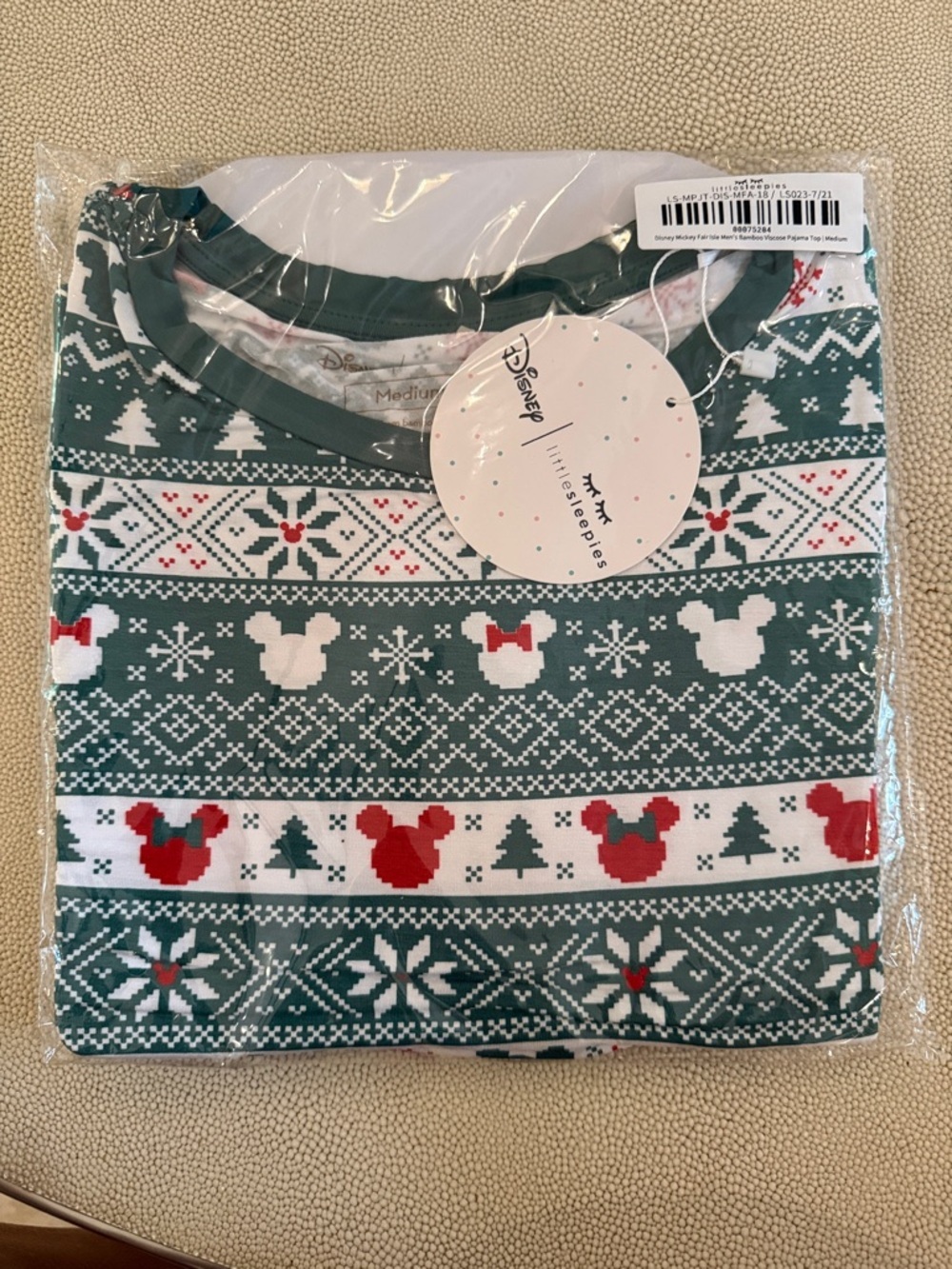 Disney Mickey Fair Isle men’s pajama top size medium